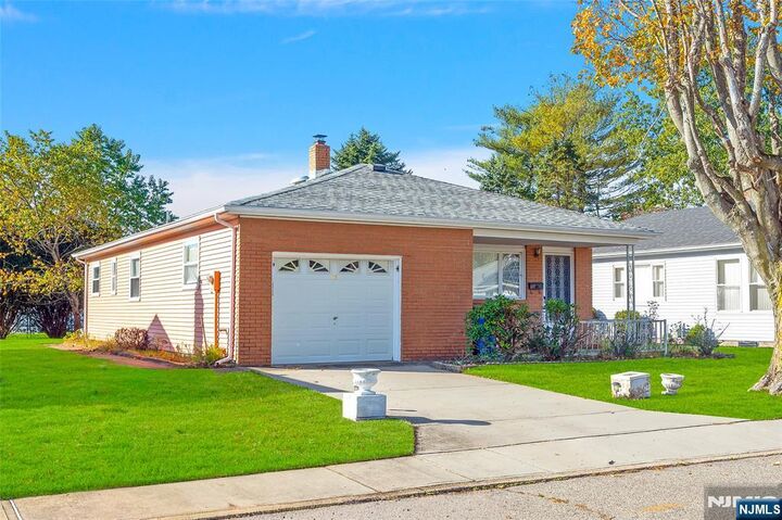 Property Photo:  19 Georgetown Drive  NJ 08757
