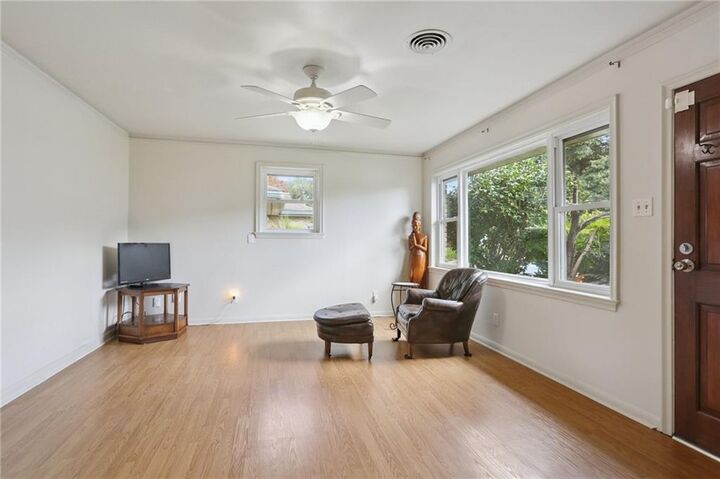 Property Photo:  2331 Somerset Drive  LA 70131 