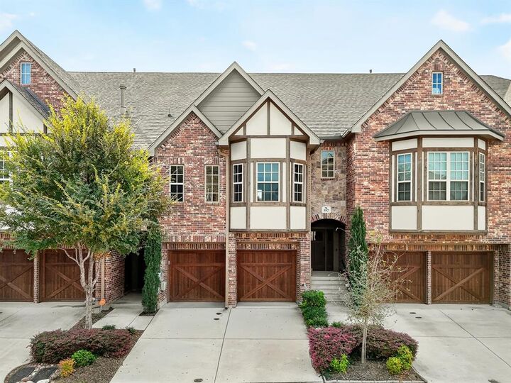 Property Photo: 556 Waterloo Drive TX 75067