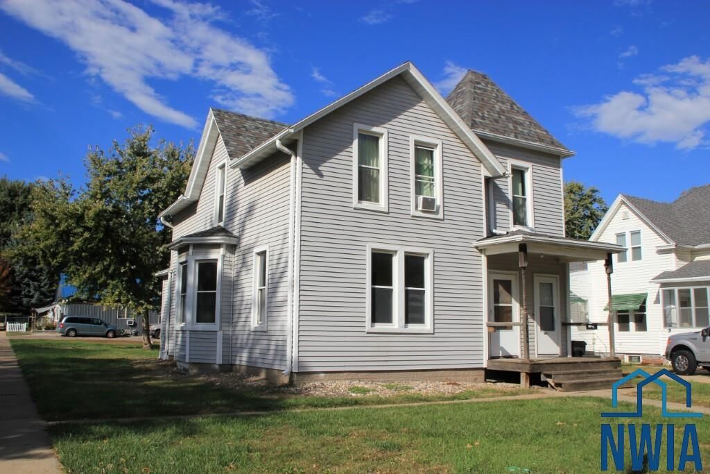 Property Photo: 1701 Ross IA 51103