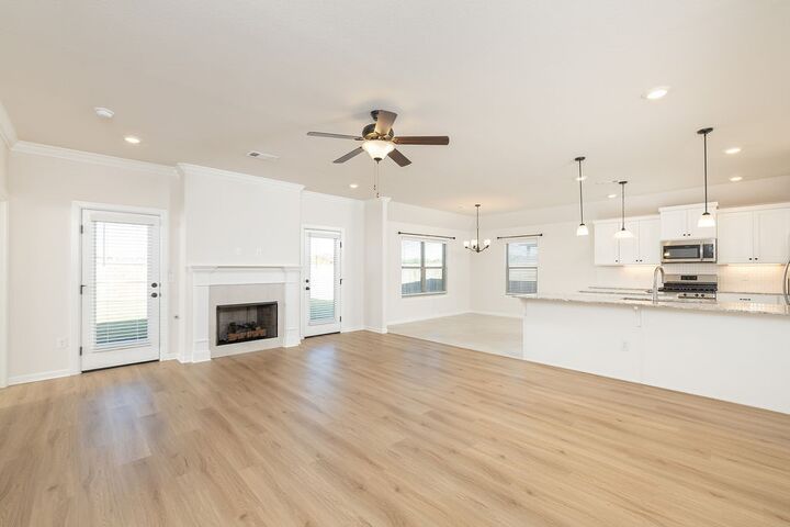 Property Photo:  303 S Coventry Avenue  AR 72730 