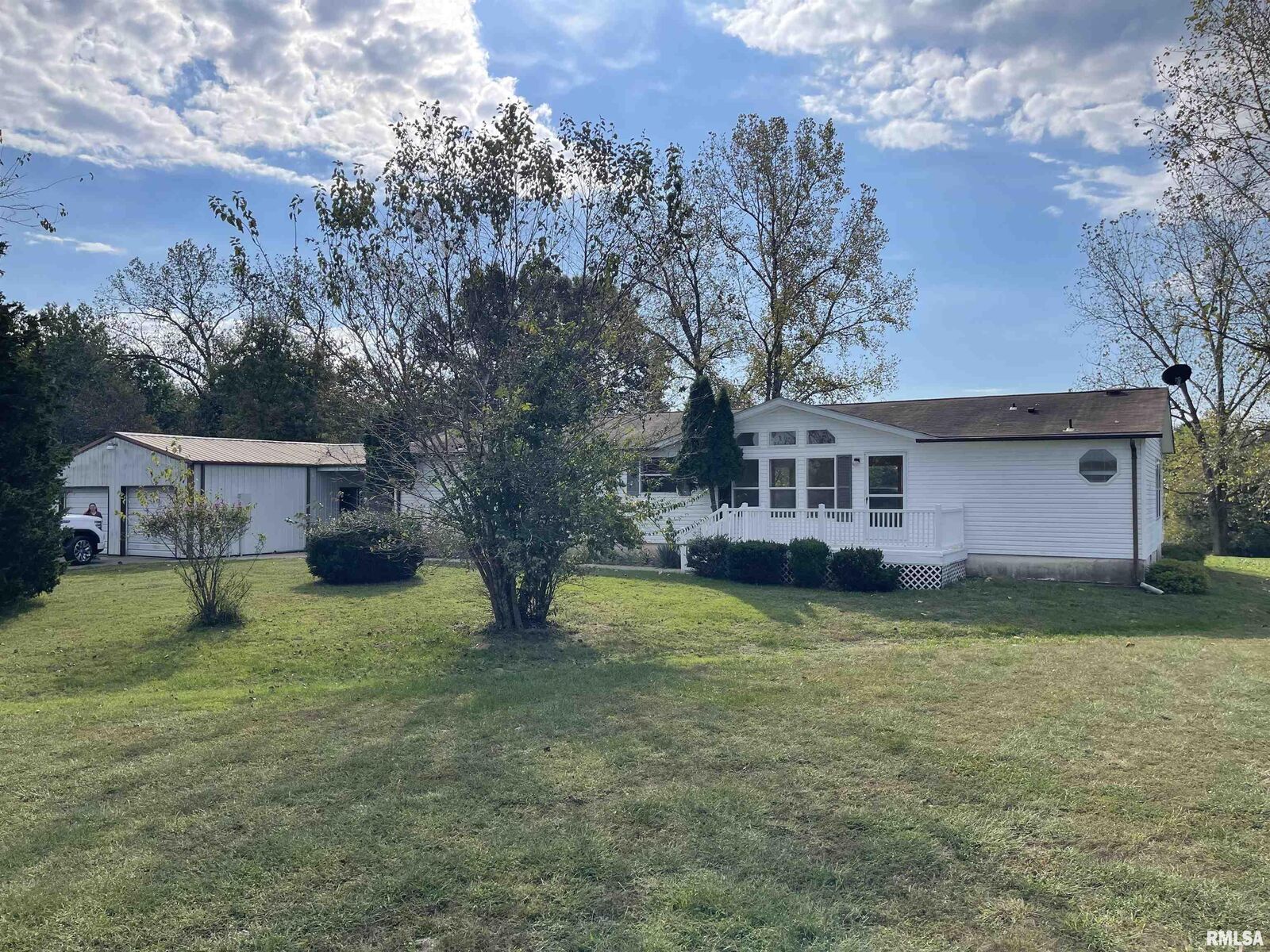Property Photo:  11980 E Hafer Road  IL 62918