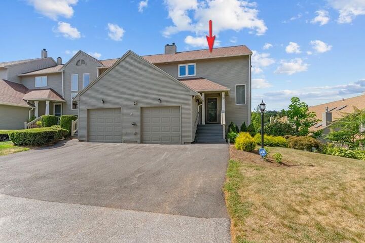 72 Hilltop Drive F  North Providence RI 02904 photo