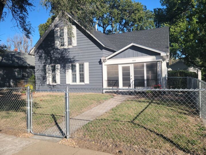 Property Photo: 608 W 12th Ave KS 67501