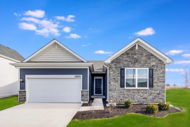 Property Photo: 608 Boulder Lane 39 WI 53589