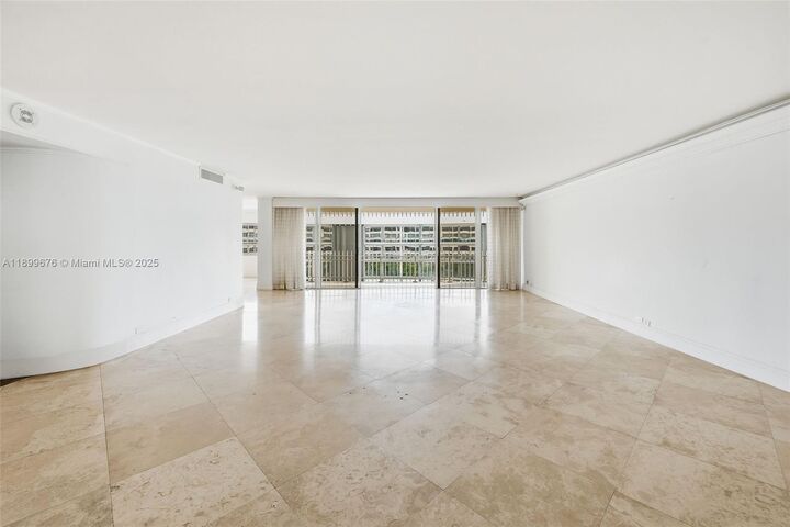Property Photo:  3 Grove Isle Dr C605  FL 33133 