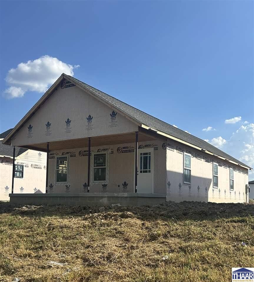 Property Photo:  321 E Wall Street  IN 47882 