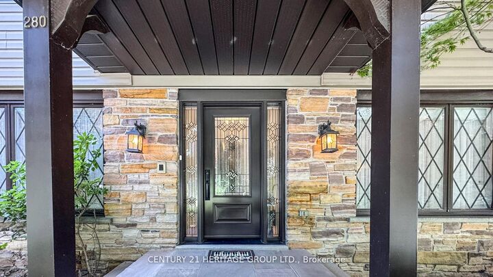 Property Photo:  280 Henderson Avenue  ON L3T 2M2 