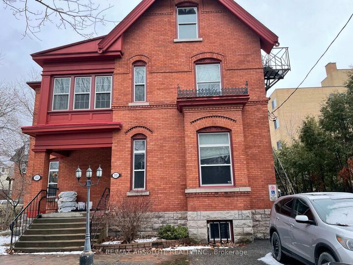 312 Daly Avenue  Lower Town - Sandy Hill ON K1N 6G7 photo