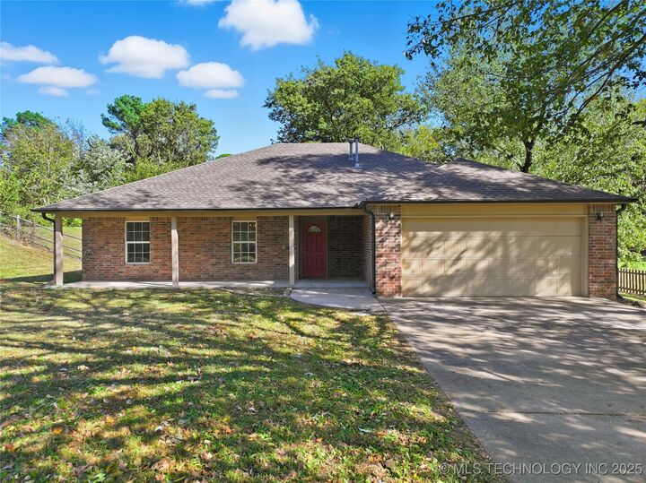 Property Photo:  8375 Wright Place  OK 74014