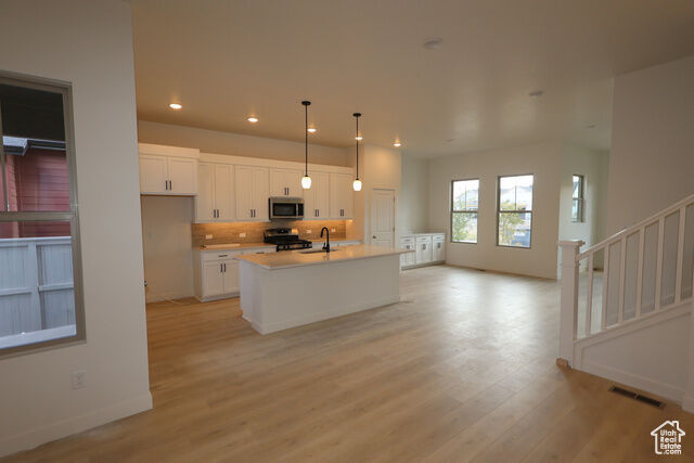 Property Photo: 7238 W Terraine Rd UT 84081