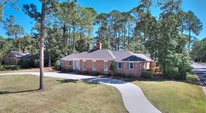 Property Photo:  600 N Ingleside Drive  GA 31707