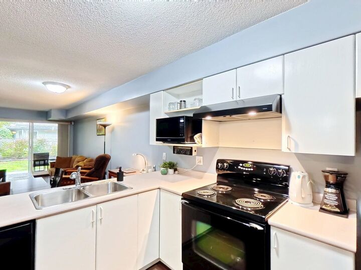 Property Photo: 12130 80 Avenue 102 BC V3W 0V2