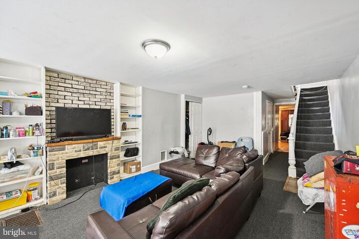 Property Photo:  1305 Druid Hill Avenue  MD 21217