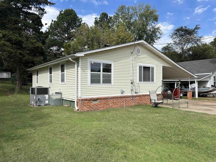 Property Photo: 701 N Moose Street AR 72110
