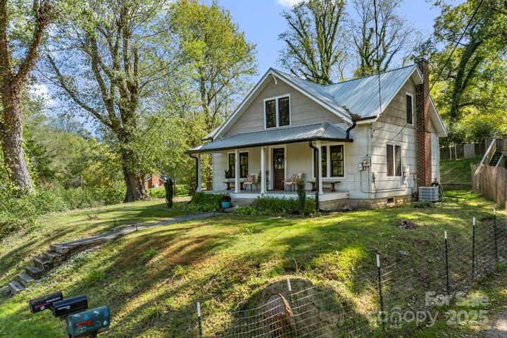 Property Photo:  31 Massey Road  NC 28804