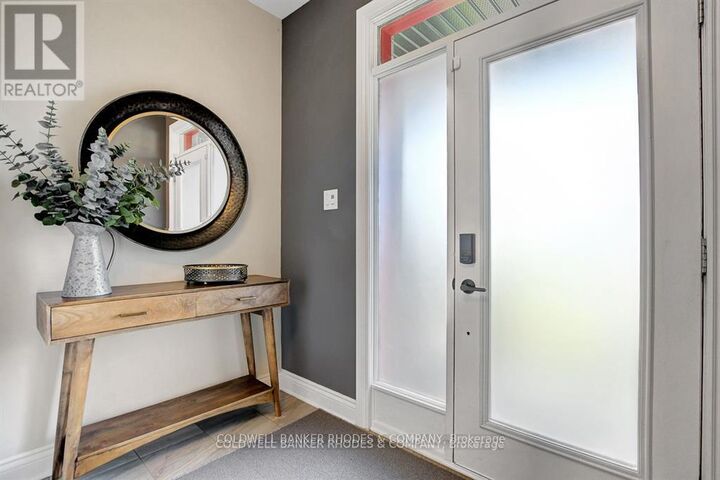 Photo de la propriété:  308 Rosina Way  ON K4M 0E2 