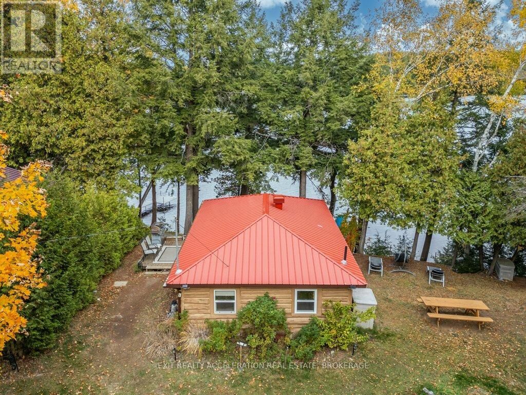 Property Photo:  1049 Hawthorn Lane  ON K0H 2P0 