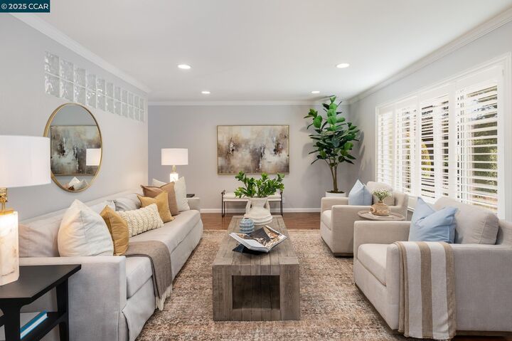 Property Photo:  408 Fernando Ct  CA 94583 