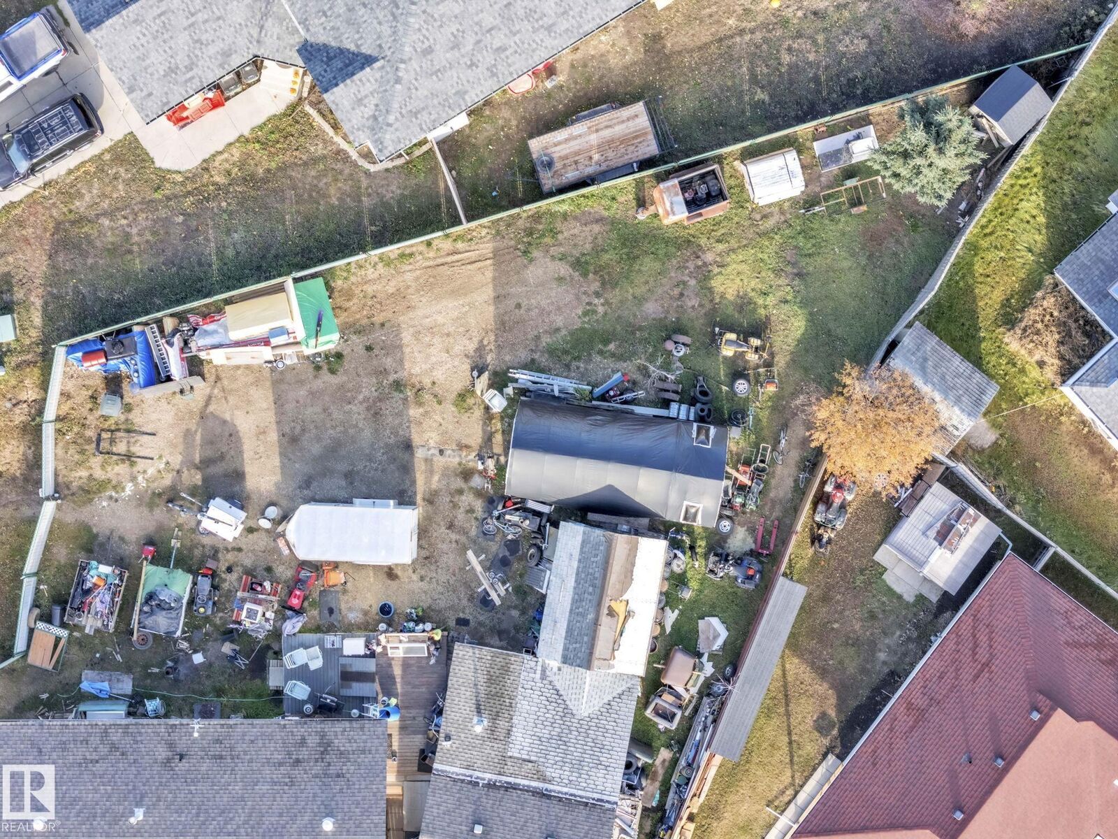 Property Photo: 5228 49 Avenue AB T0E 1V0