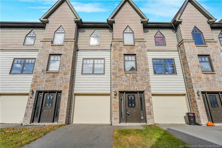 Photo de la propriété:  51 Brownstone Lane  NB E3A 7M4