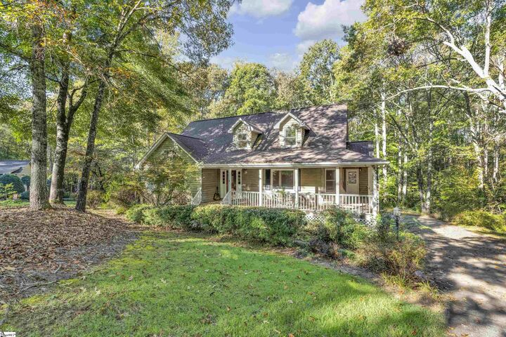 Property Photo: 10 N Windward Court SC 29687