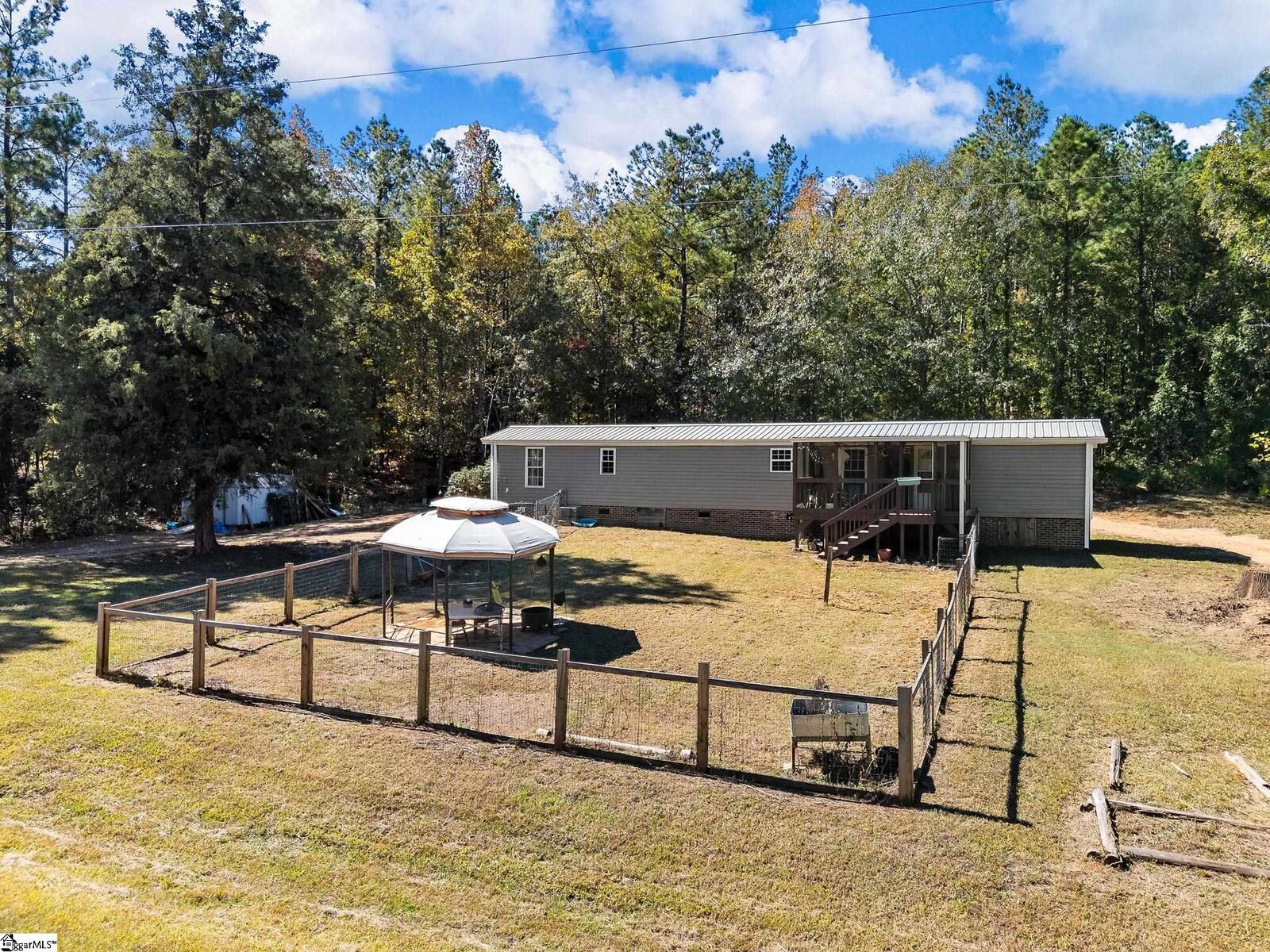 Property Photo: 393 Country Estates Road SC 29644