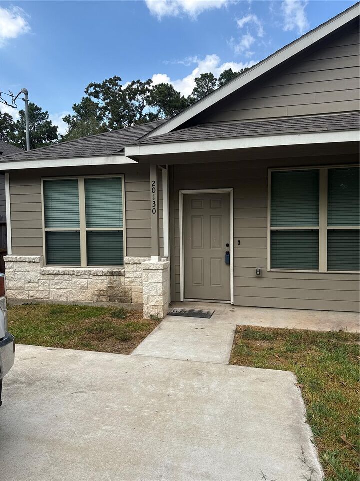 Property Photo:  20130 Parkway Lane  TX 77356 