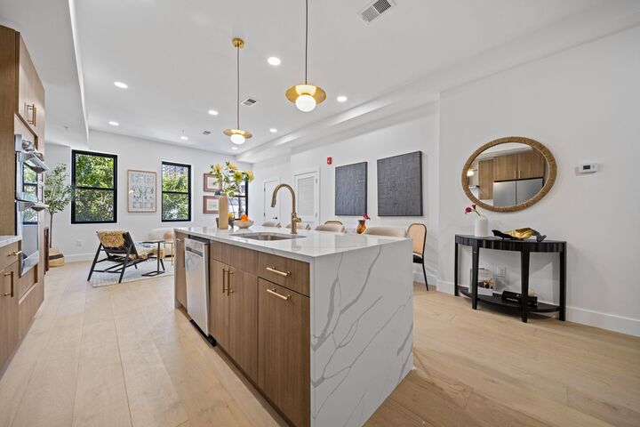 Property Photo: 17 Leonard St 2 NJ 07307