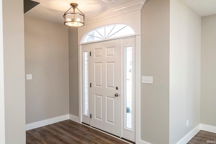 Property Photo: 3170 E Wyndam Court IN 47401