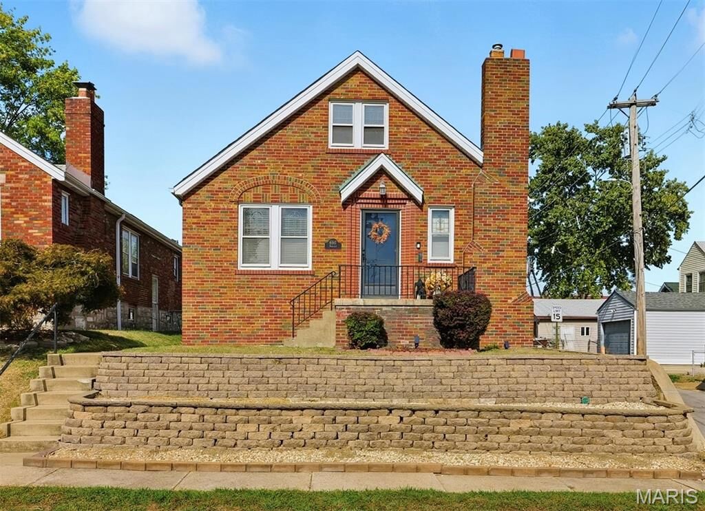 Property Photo: 6517 Tholozan Avenue MO 63109
