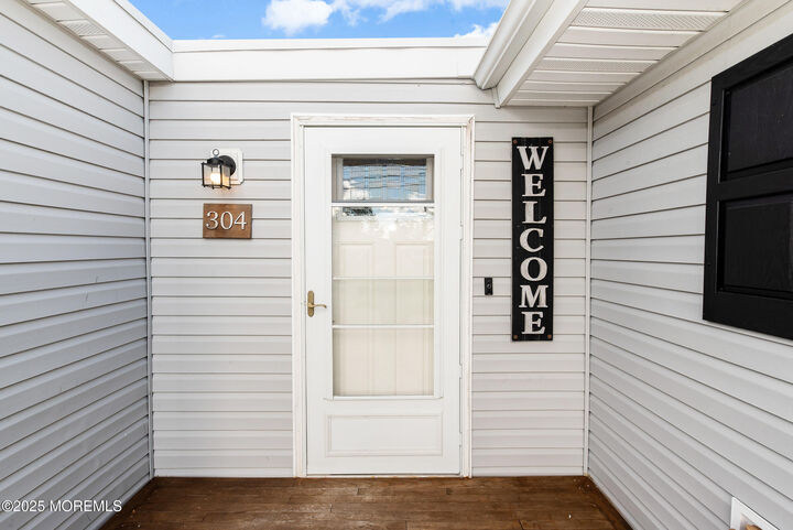 Property Photo:  304 W Cala Breeze Way  NJ 08087