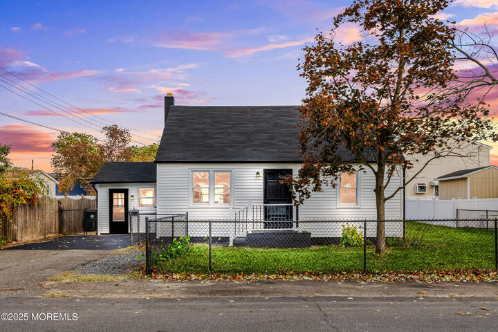 116 Hudson Avenue  Hazlet NJ 07734 photo