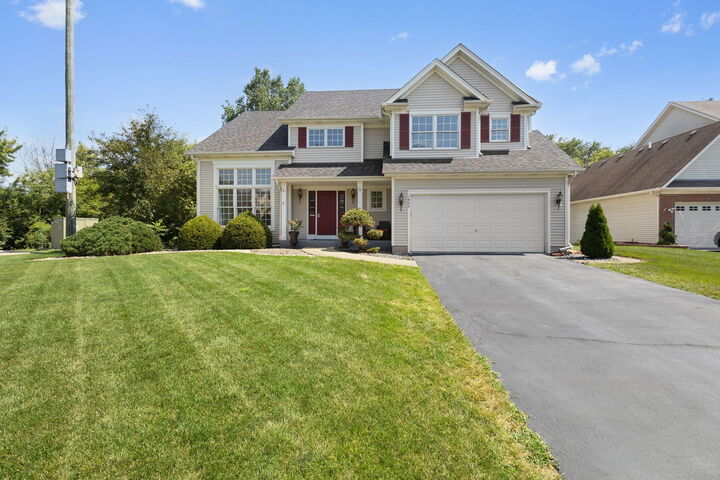 Property Photo: 1405 Prairie Crossing Drive IL 60185