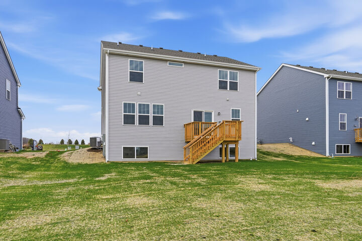 Property Photo: 342 Danforth Drive IL 60543