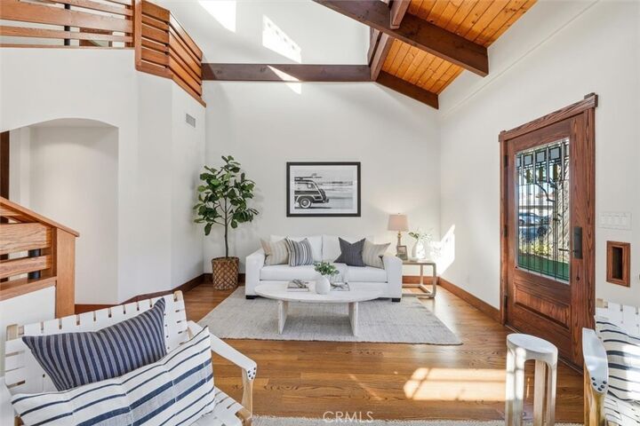 Property Photo:  728 Calle De Arboles  CA 90277 