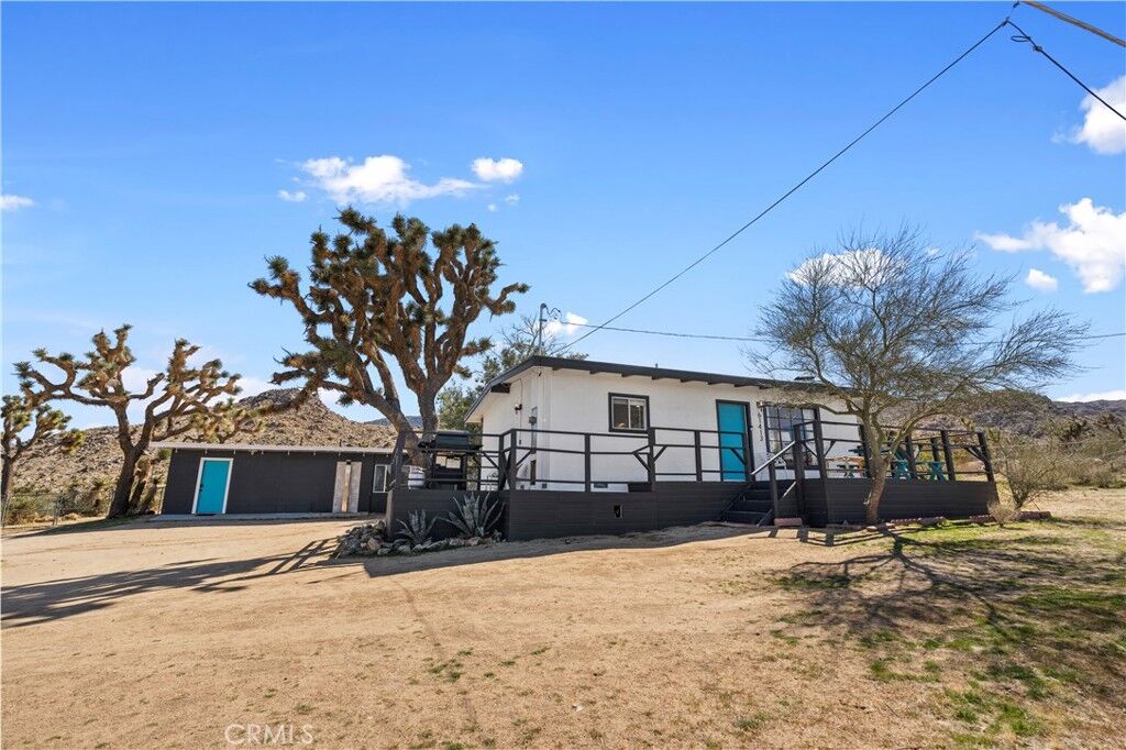 Property Photo:  61413 Sandalwood  CA 92252 
