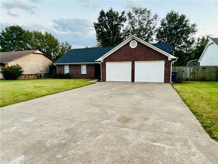 Property Photo: 110 Cordes Drive AR 72761