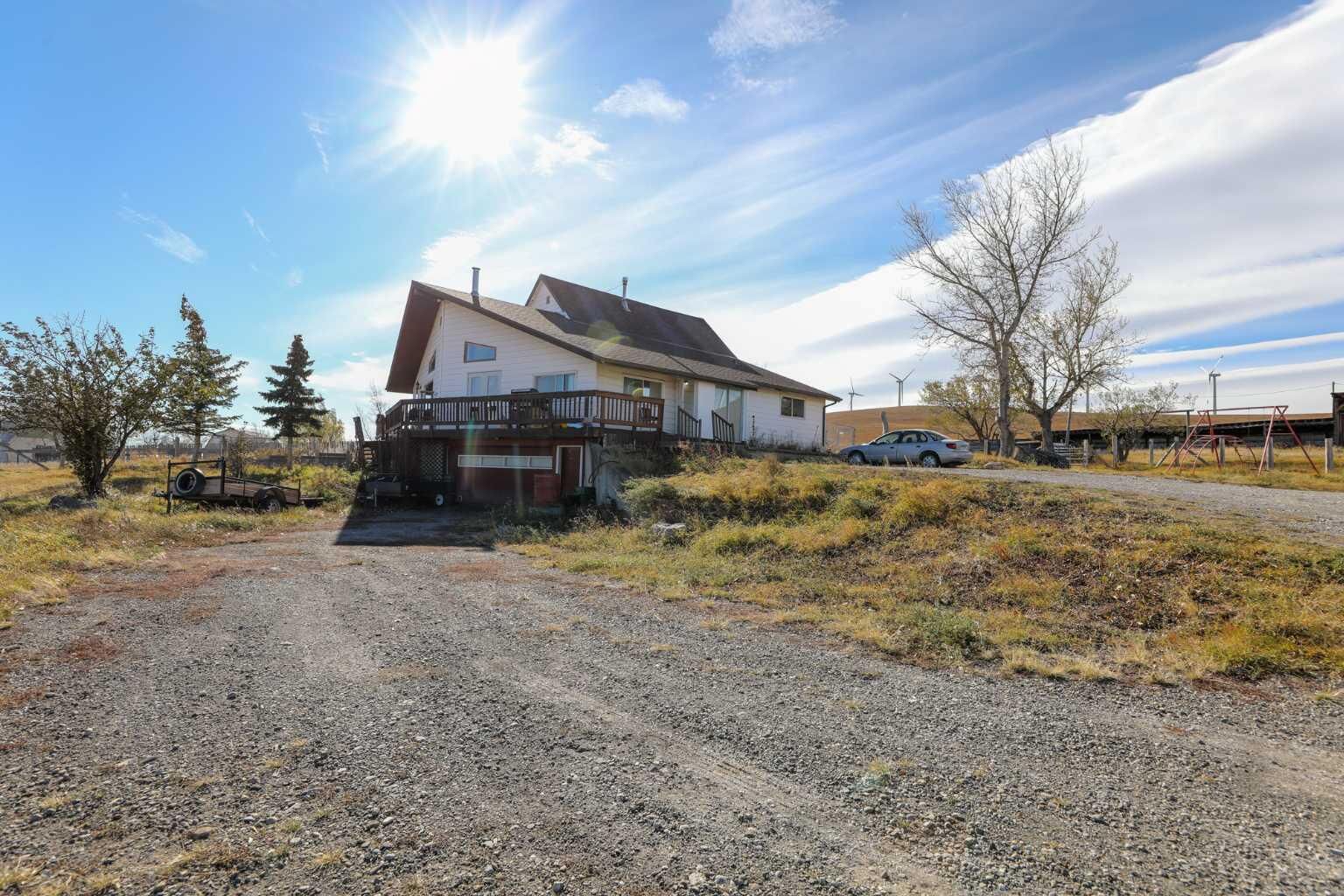 Property Photo:  1411 Twp Rd 7-3 Road  AB T0K 1W0 
