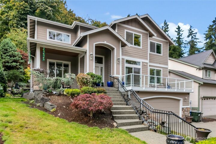 Property Photo:  26525  Lake Fenwick Road S  WA 98032 