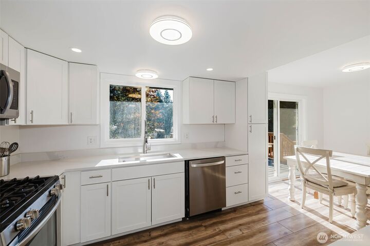 Property Photo: 3023 NE Helm Street WA 98310