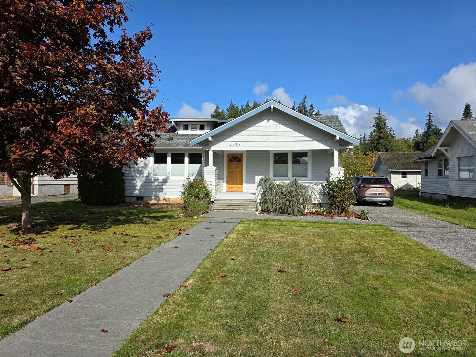 Property Photo:  7917  276th Street NW  WA 98292