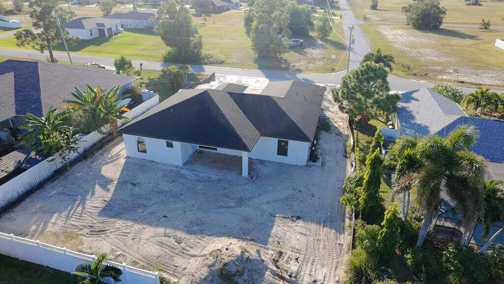 Property Photo: 1213 NW 22nd Place FL 33993