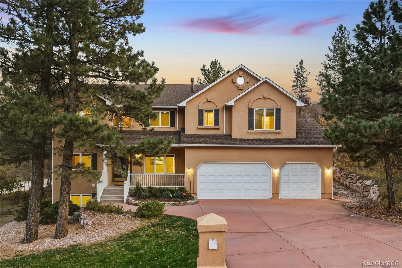 Property Photo: 5 Cap Rock Way CO 80919