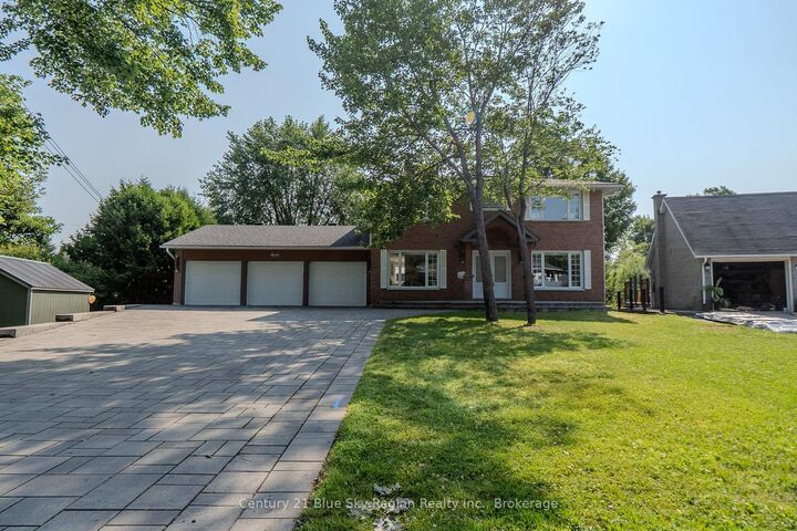 Property Photo:  614 Guinevere Court  ON P1A 3N9 