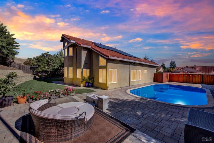 719 Rambleton Drive  Vacaville CA 95688 photo