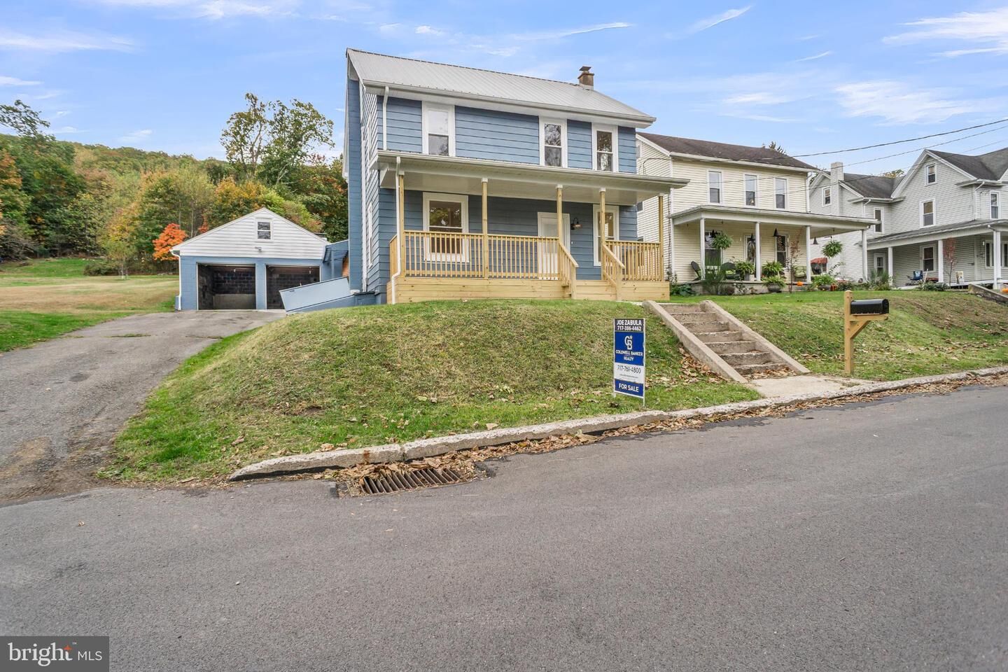 Property Photo: 132 E Arch Street PA 17023