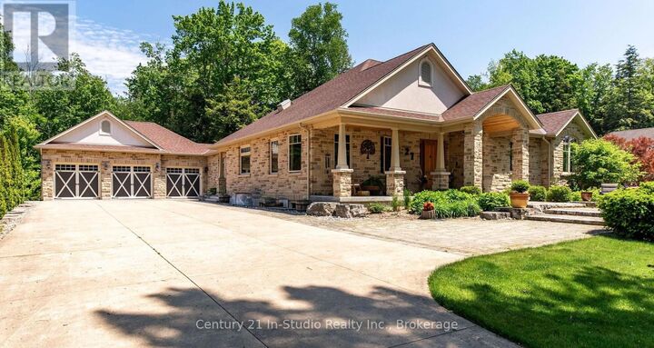 Photo de la propriété:  27 Carter Drive  ON N0H 2C6