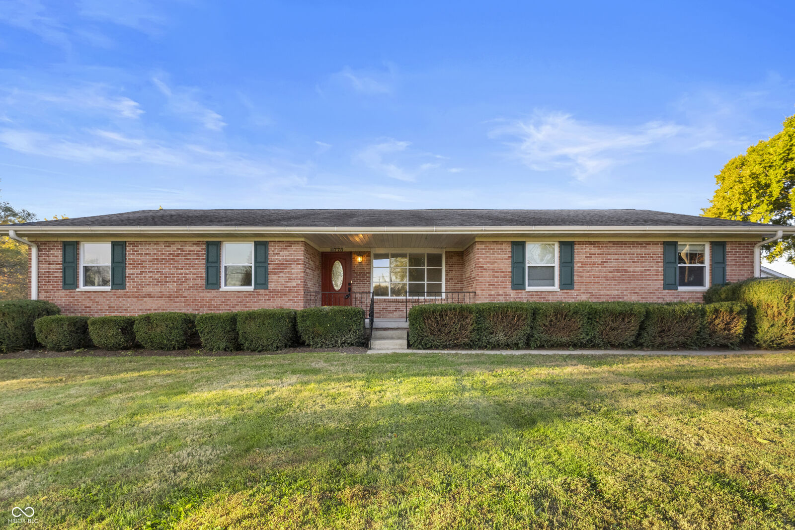Property Photo: 11775 E State Road 7 IN 47232
