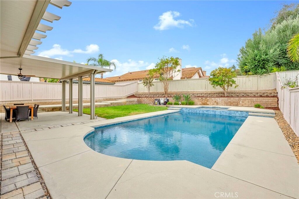 Property Photo:  45683 Caminito Olite  CA 92592 